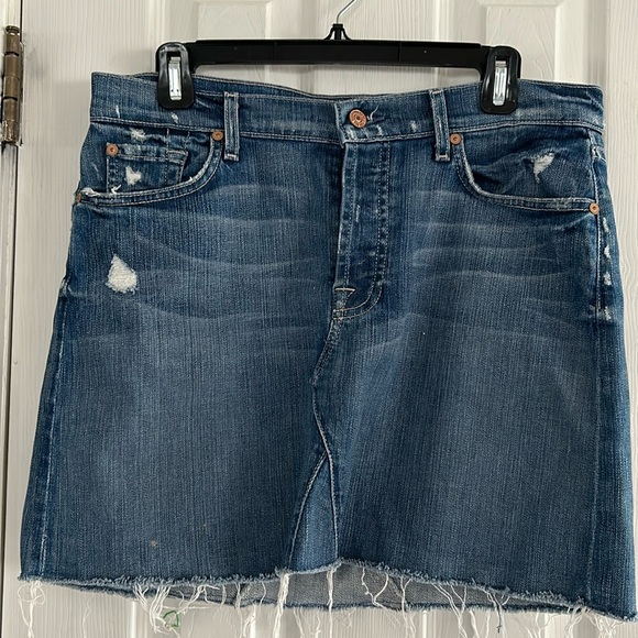 7 FOR ALL MANKIND DISTRESSED DENIM SKIRT SIZE 29 - Picture 1 of 6